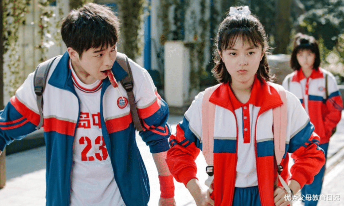 学霸|赵今麦字体火了，“星圈学霸”人设遭到质疑，网友：中下等学生