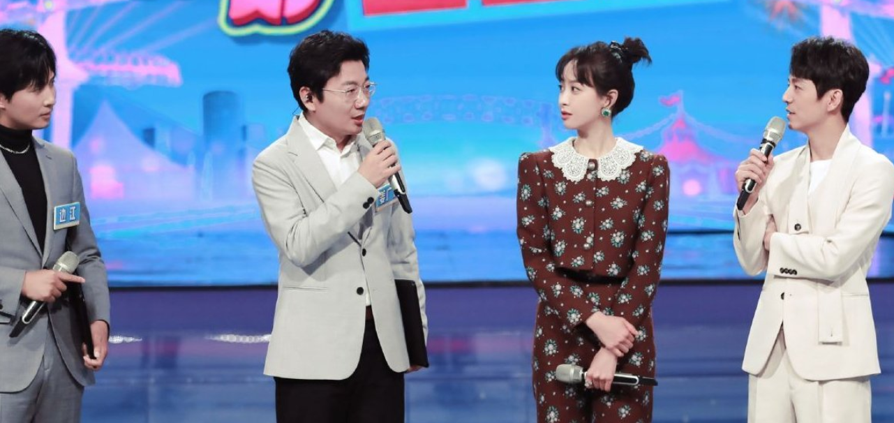 迪丽热巴|何炅新节目惨遭滑铁卢，双方关系紧张