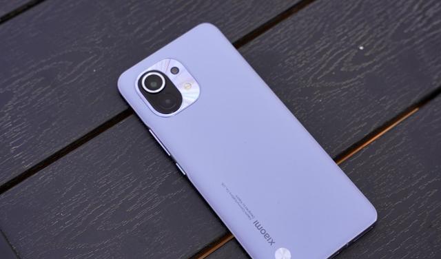 小米科技|雷军出手就是不一样,小米11直接降2000,12G+256G很划算