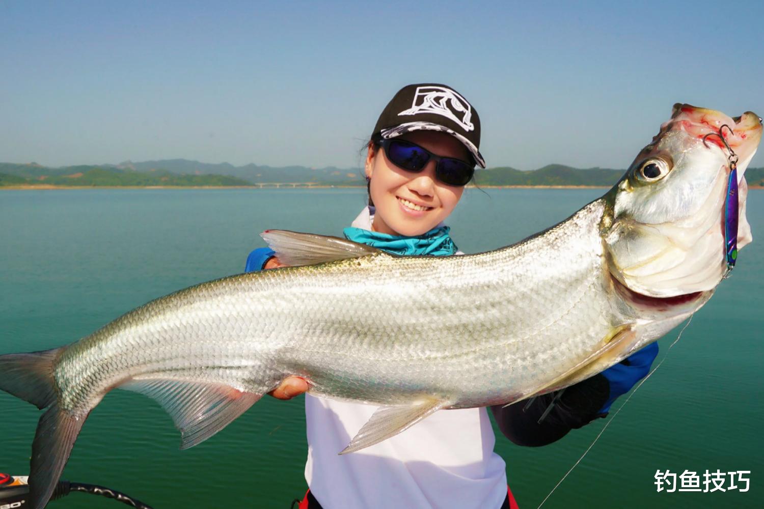 |小鱼闹窝是好是坏？有些大鱼喜欢小鱼闹窝，有些大鱼厌恶小鱼闹窝