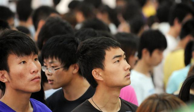 求职|985毕业生难找工作?一位父亲讲述了经历,让人听了很心酸!