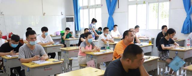 政审|公务员迎来调整,“差额政审”提上日程,有想法的考生要准备好