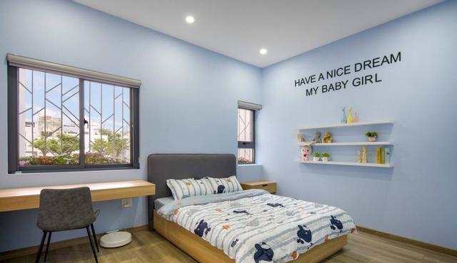 卖掉城里100,回农村建230别墅,一楼院子顶楼露台,生活安逸