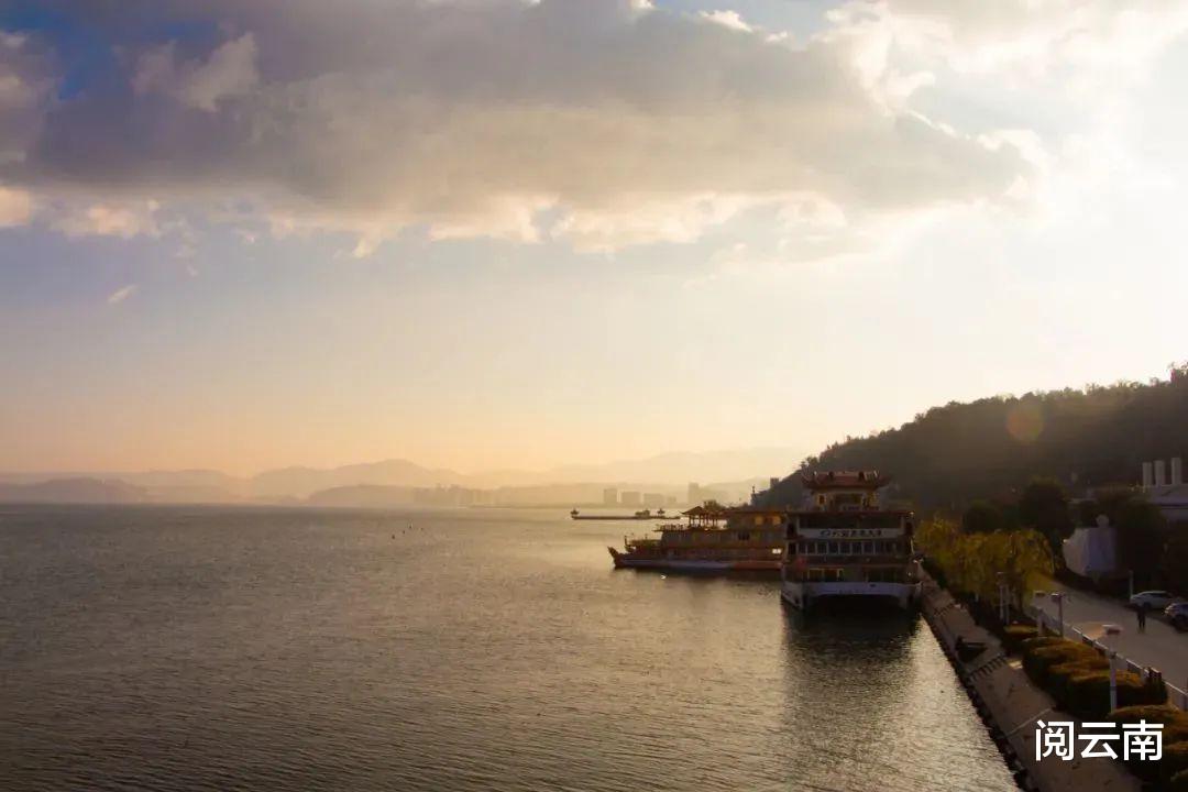 |大理热门旅游行程：自驾洱海西线和东线，赏瑰丽“海村风光”