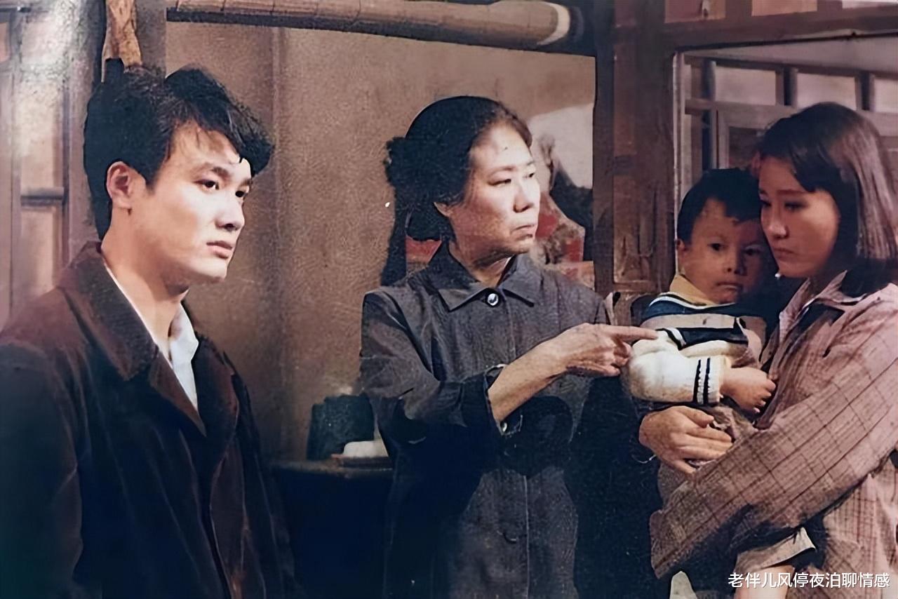 刘慧芳|再看《渴望》竟是反向教材！刘慧芳的绿茶坑人术，高明的很