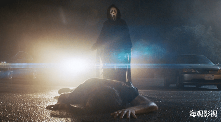 蜘蛛侠|一部恐怖片结束了《蜘蛛侠:英雄无归》四周以来的连胜记录?