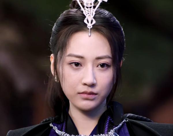 与君初相识·恰似故人归|《与君初相识》被范桢圈粉了,气场盖过女主,长得美演得也很好