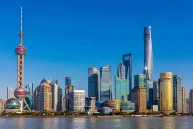 房价|今明两年买房和不买房,5年后差距有多大?曹德旺一句话说透了