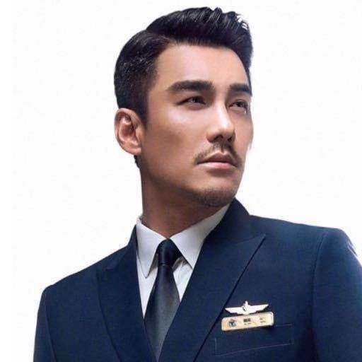 李若彤|胡兵晒出与李若彤合照，俊男美女如情侣，还有共同爱好