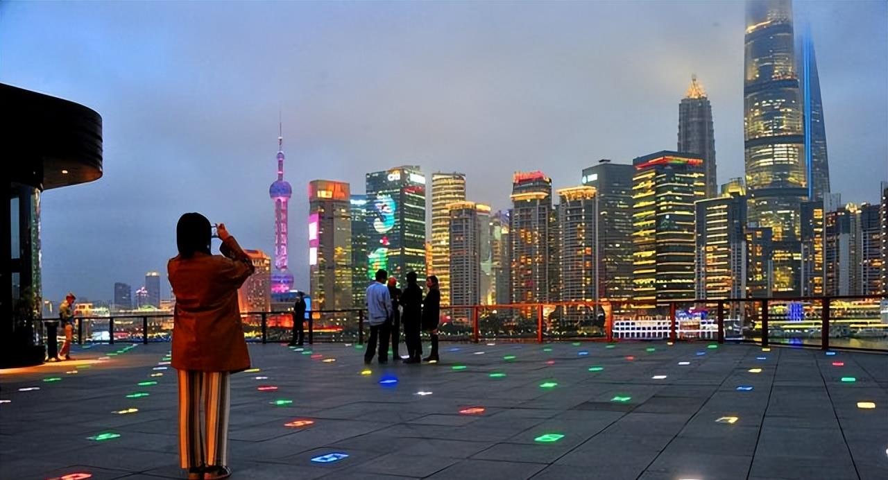 上海市|上海房价唯一下跌的可能性，就是人口出现暴跌