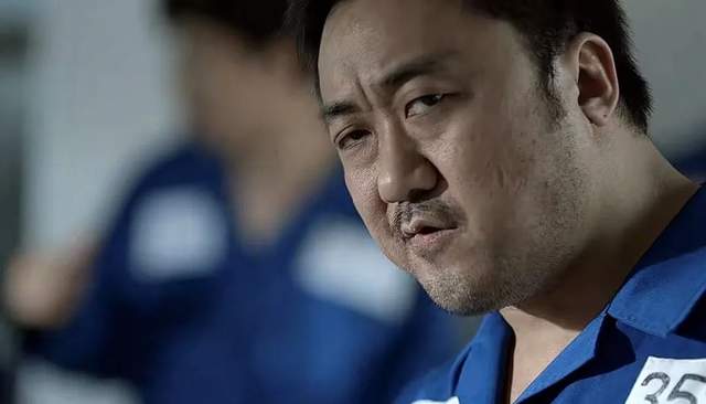 警察|不愧是大热剧!编剧剧本写得好,情节紧凑有笑点