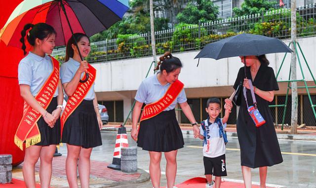 西周|幼师、护士、银行女，被划为“不娶行列”，从业者：我招谁惹谁了