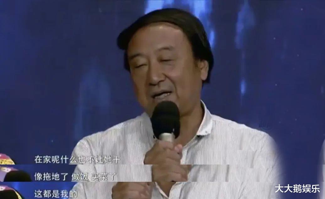 苇青|苇青:62岁开始拍戏,73岁斩获百亿票房,终究是理想战胜一切