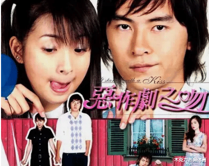 情侣|30岁了还能演学生的8位女星，穿上校服青春感觉就来了