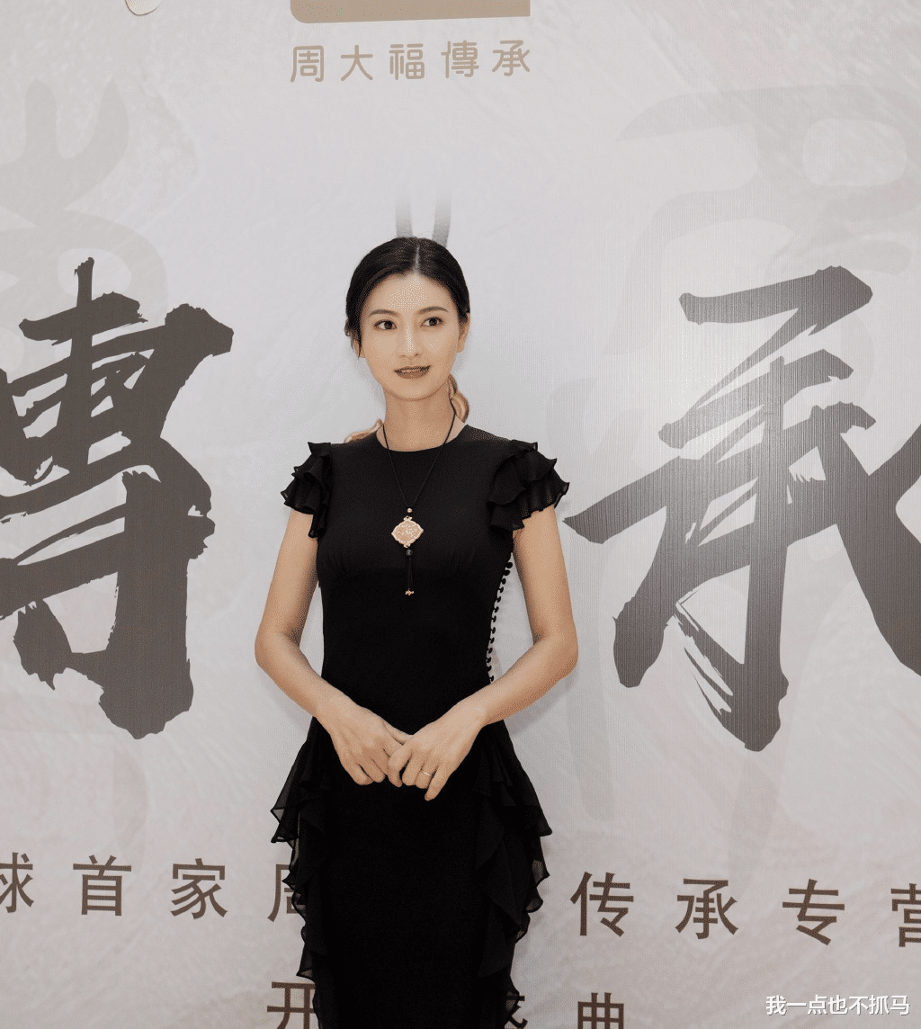 姐姐|穿丑衣服，跳螃蟹舞，原来《甄嬛传》里的沈眉庄是审丑达人