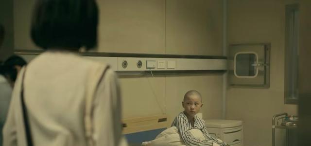 亲爱的小孩|《亲爱的小孩》:在悲情中死亡的小影,揭开了再婚家庭的无奈