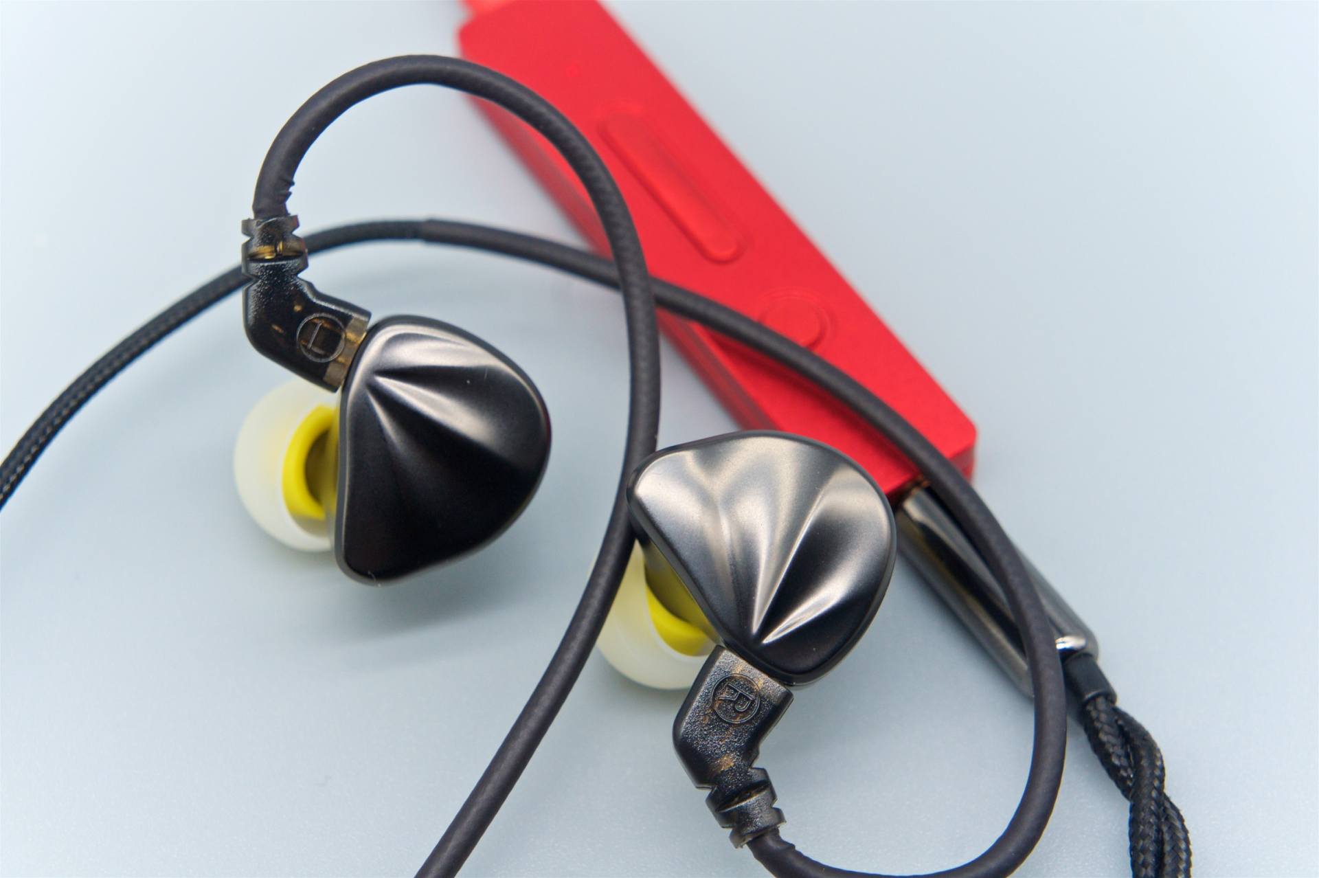 耳机|锐可余音SG-01:199元就能入手的获奖HiFi耳机