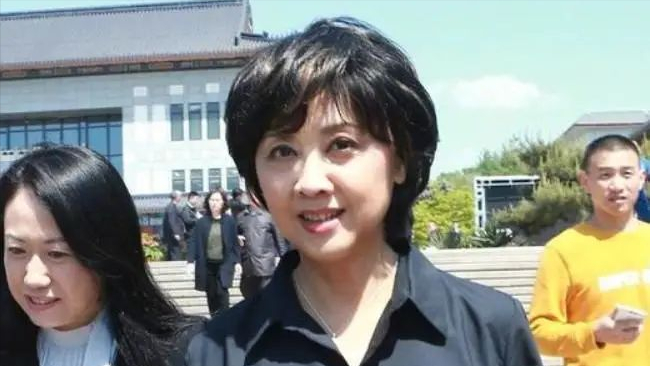 陈红|早期大陆古装美女，只服这4位，桃花眼，鹅蛋脸，个个万里挑一