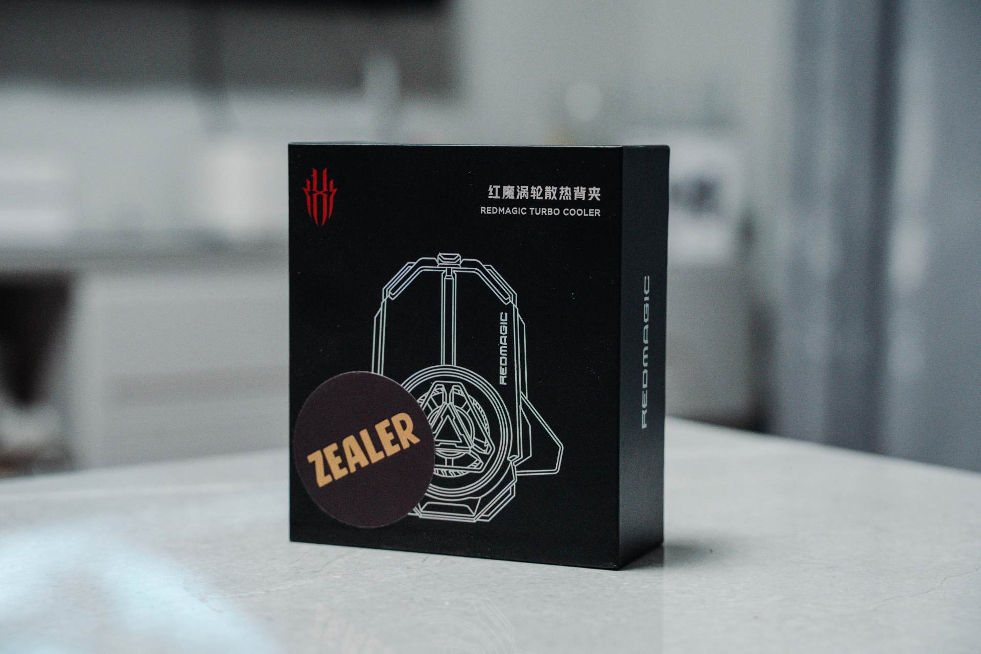 戴尔|骁龙8GN1救星,驯龙高手红魔涡轮散热背夹体验