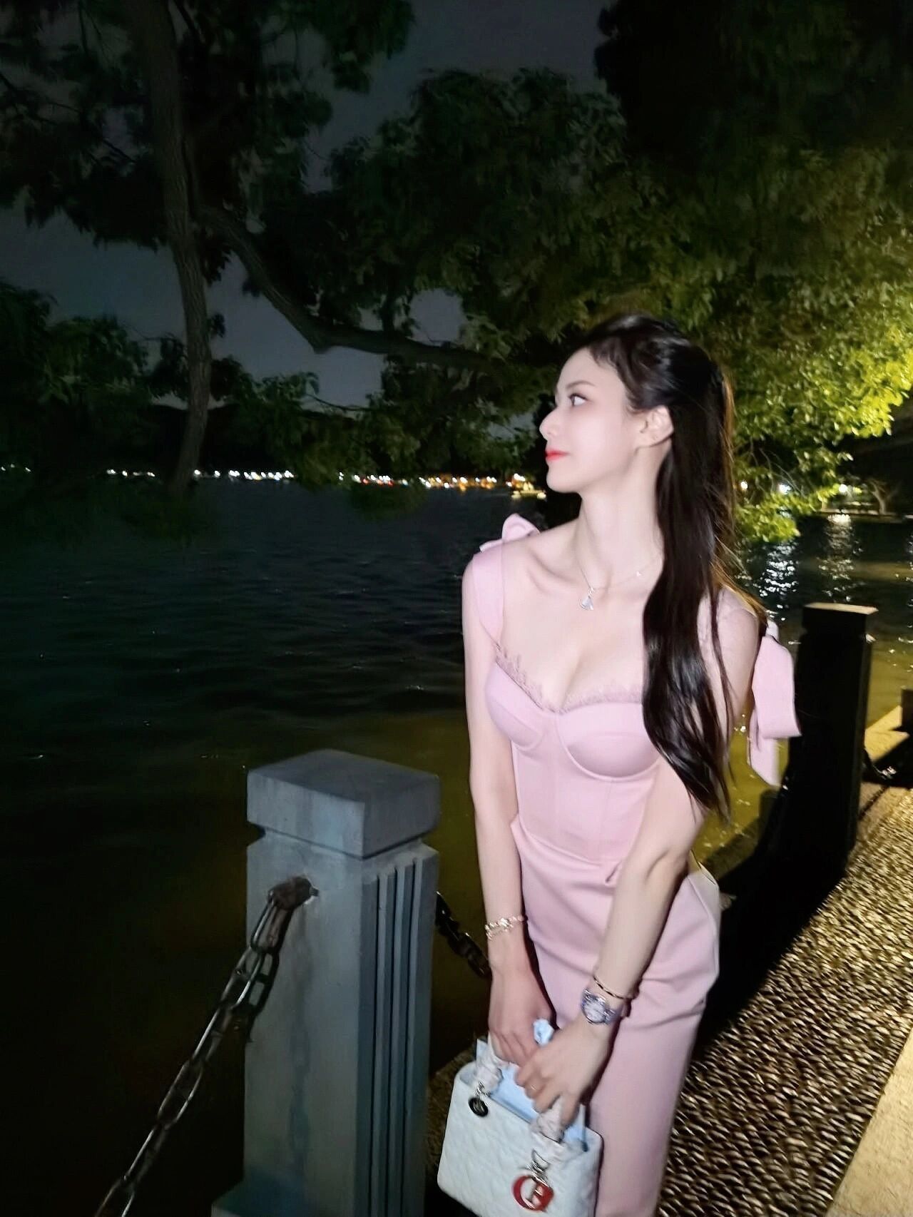 职业装|00后已然成为了新的职场主力军,趁着年轻,迎接更多的尝试