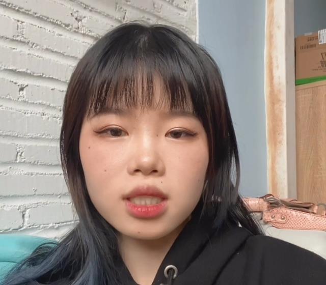 迪丽热巴|孙卓姐姐云送锦旗，直言过度关注是好事，网友：不愧是高才生