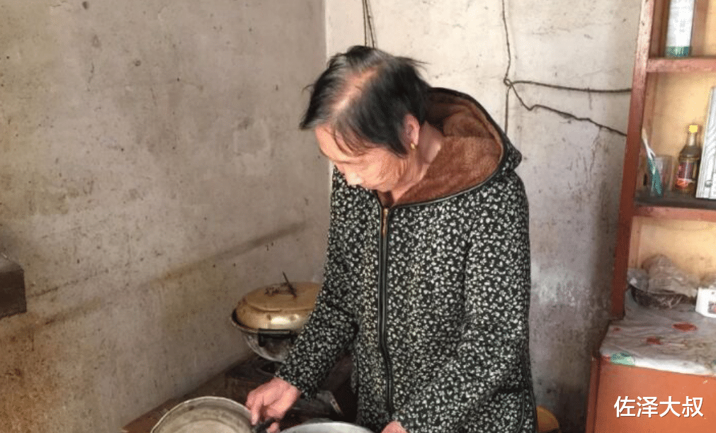山东女子抱怨苏州婆婆每天只做这菜,想分手,网友:劝你做个人吧