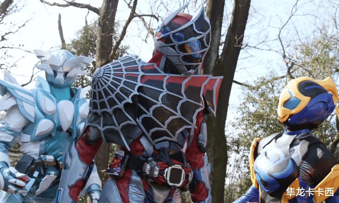 acgn漫评|狩崎初次变身假面骑士demons 蜘蛛侠打斗风格 操控蛛丝的神辅助