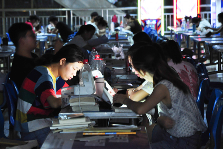 考研|艰难读完研究生,却在应聘时输给本科生,4类专业考研不划算