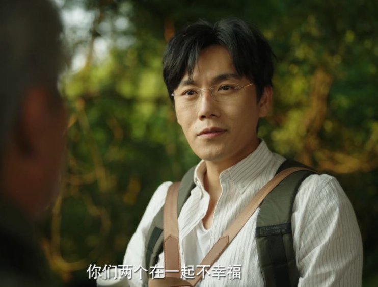 秦海璐|同样演公安局局长，把刘涛、秦海璐和吴越放一起看，差别就出来了