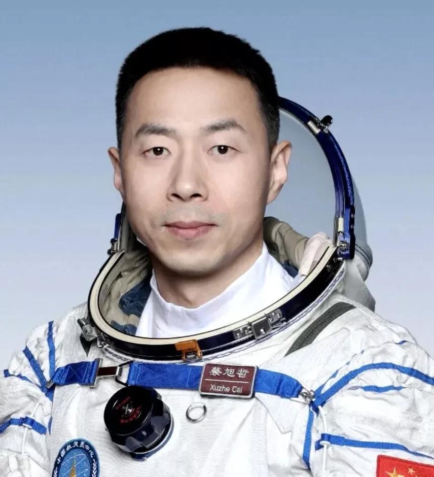 蔡旭哲|王颜晴和蔡旭哲是模范夫妻:期望化作一只小燕子,伴随丈夫一起飞