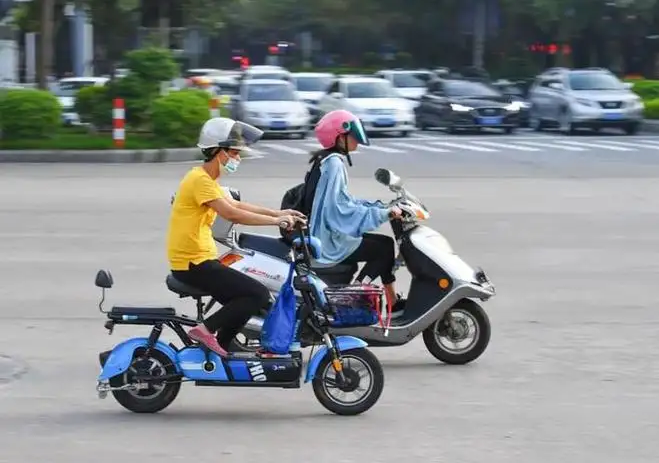 撞人后主动送医院治疗,听到医疗费被吓跑了,这算肇事逃逸吗?