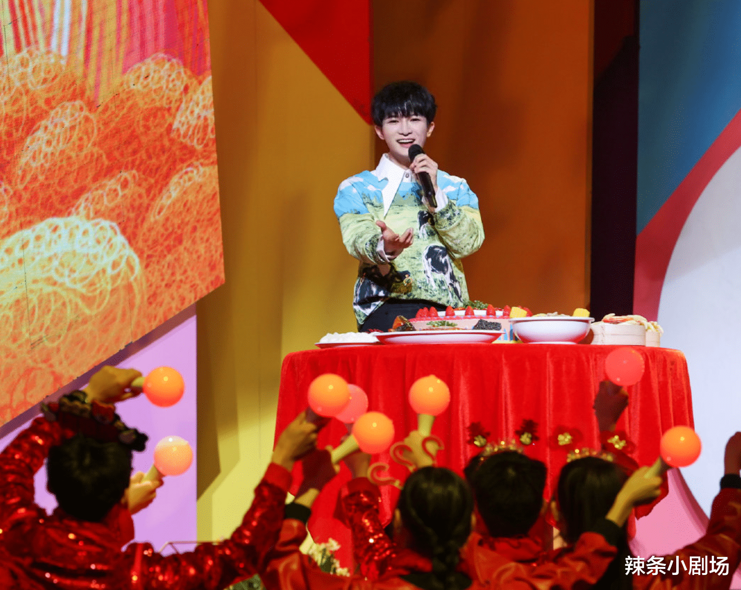 春晚|卫视春晚亮点多：张艺兴COS哪吒，周深繁忙上4家卫视，唐艺昕深V有韵味