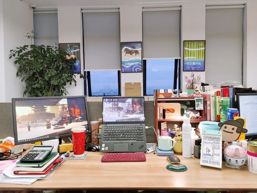 买不起房的打工人,开始沉迷于装修工位