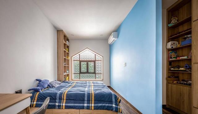 280自建房，三代人各住一层，互不干扰！天井厨房做饭好舒适