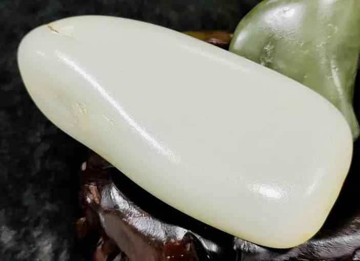 |哪种皮色出好玉？和田玉玉质料优选推荐！