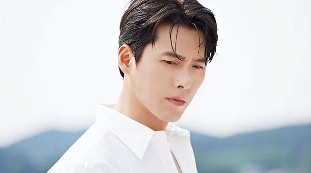 李易峰|孙艺珍怀孕后，玄彬性感躺床＋致命湿发近况照流出！网：不如脱