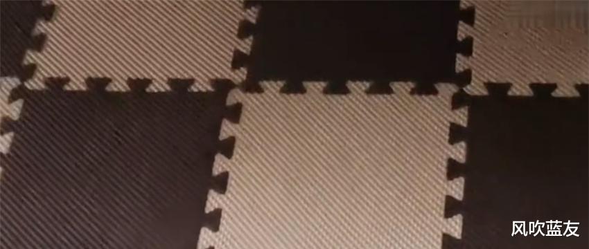 20岁姑娘买毛坯房不装修就入住,却认为比出租屋舒服?网友:赤贫