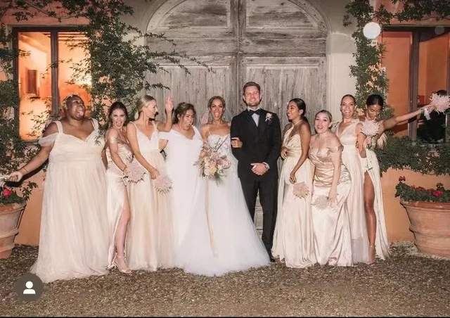 洛杉矶|英国“过气”天后与德国老公甜蜜生娃！赢了爱情却输了事业？