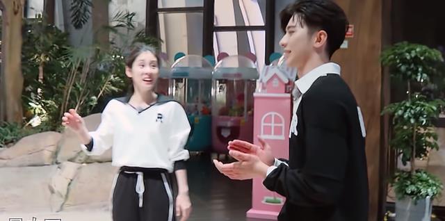 张碧晨|被agelababy带偏,张碧晨:我确实不聪明,该吃点东西补补脑