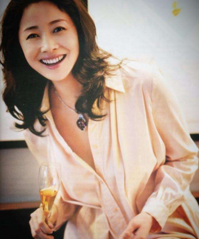 刘蓓|背靠帝都、资源雄厚,这六位京圈“女狠人”,手段一个比一个厉害