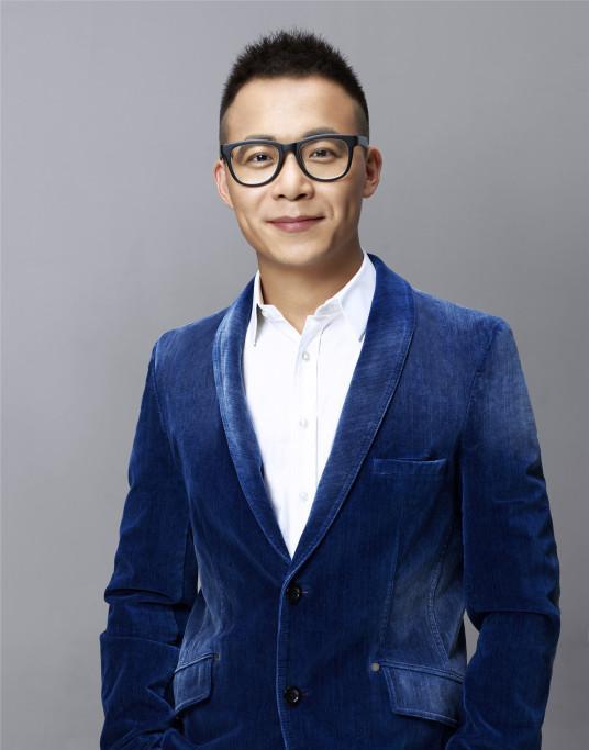 王宝强|金铭:为考北大弃演《还珠》,撒贝宁曾暗恋她,41岁为何仍不结婚