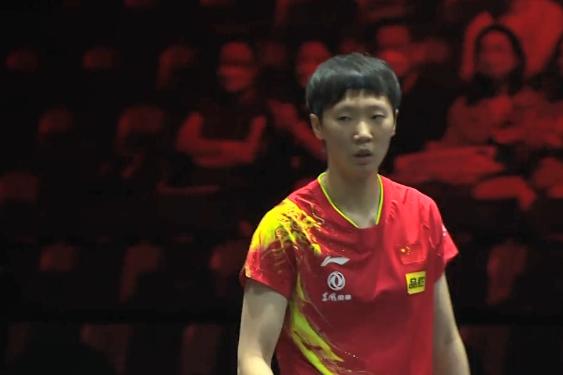 孙颖莎|90分钟决战！国乒00后救两赛点仍出局，23岁新星与陈梦争冠