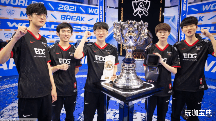 lpl|盘点LPL游戏史上那些曾经放弃高薪,只为追梦的职业选手!