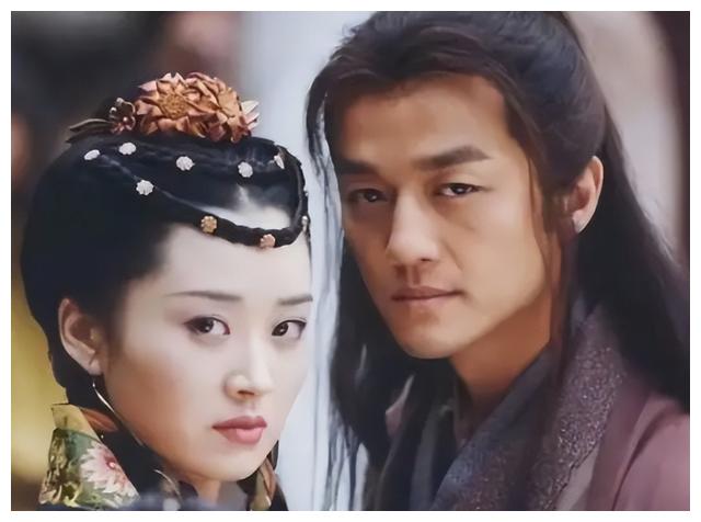 王菲|秃头、油腻，身材走形的窦唯，当初凭什么俘获天后王菲？