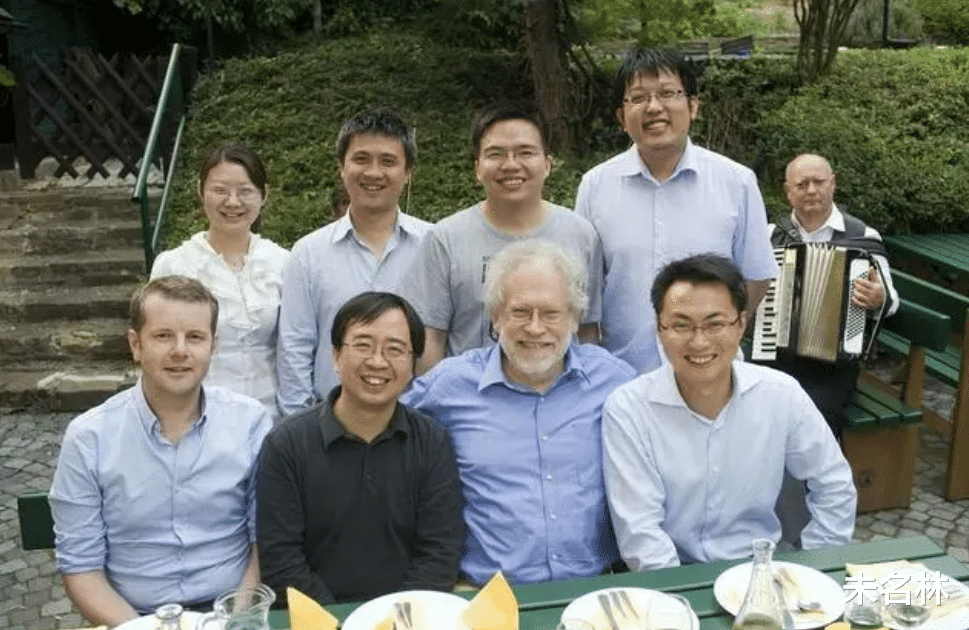 中科大潘建伟：竞逐世界科学前沿，欲建中国的百年实验室