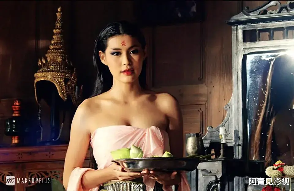 泰国电影|一部充满诱惑的人蛇恋泰国电影