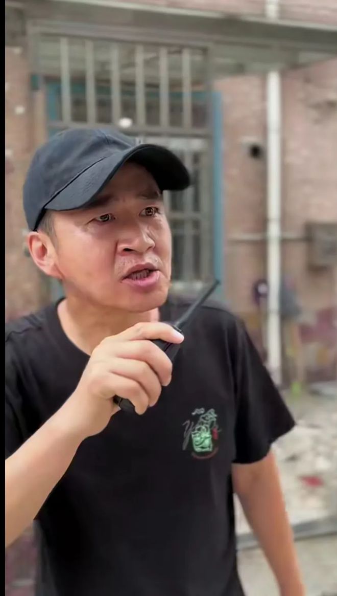 李嘉明|网友：李嘉明投资5个亿翻拍雪豹，特效请好莱坞，费用每天几百万