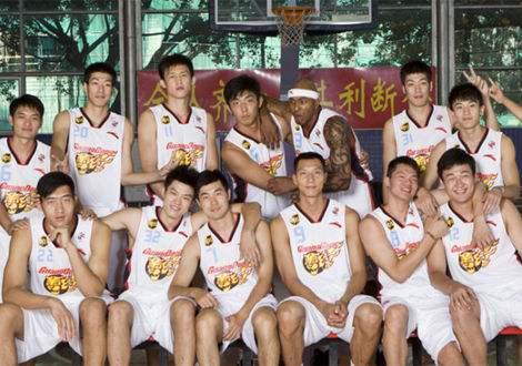 广东男篮|恭喜广东男篮，恭喜杜锋，无缘四连冠却收巨大惊喜，姚明立大功了