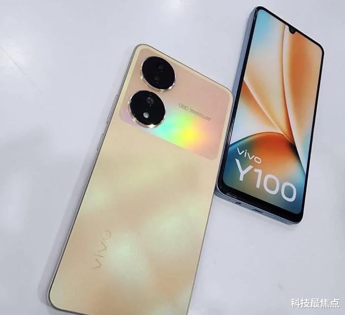 vivo x|海外版vivo Y100机模剧透了，看来下一代旗舰会叫vivo X100系列！