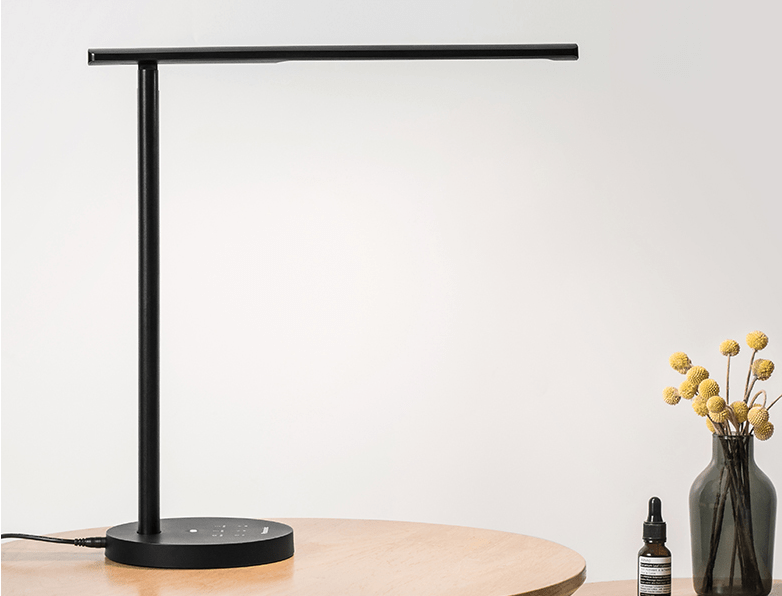 学生用台灯什么光对眼睛好?开学季精选真正适合孩子的护眼台灯